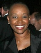 Stephanie A. Saunders ’00.