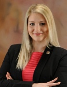 Isabelle M. Vladoiu ’16.