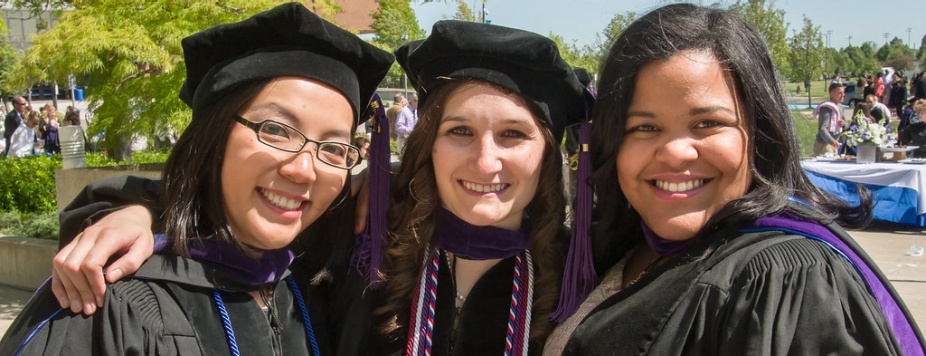 Michelle Yeung '15, Rachael Pelletter '15, Yineska Guerrero '15Traditional candle-lighting ceremony.
