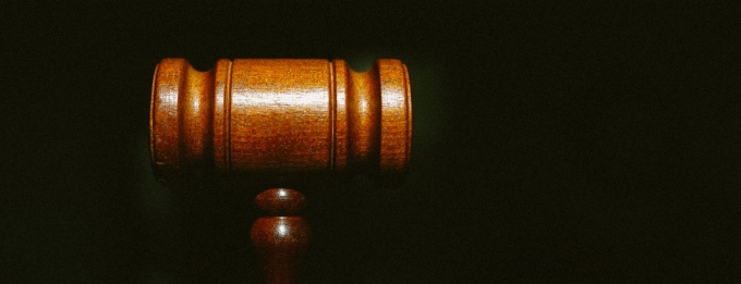 photo of a gavel.