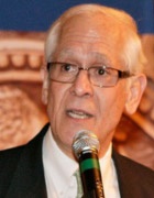 Julio M. Fuentes.