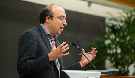 Clinical Assistant Professor Jonathan Manes.